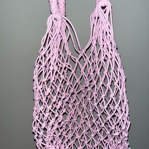 Mesh bag in baby pink!